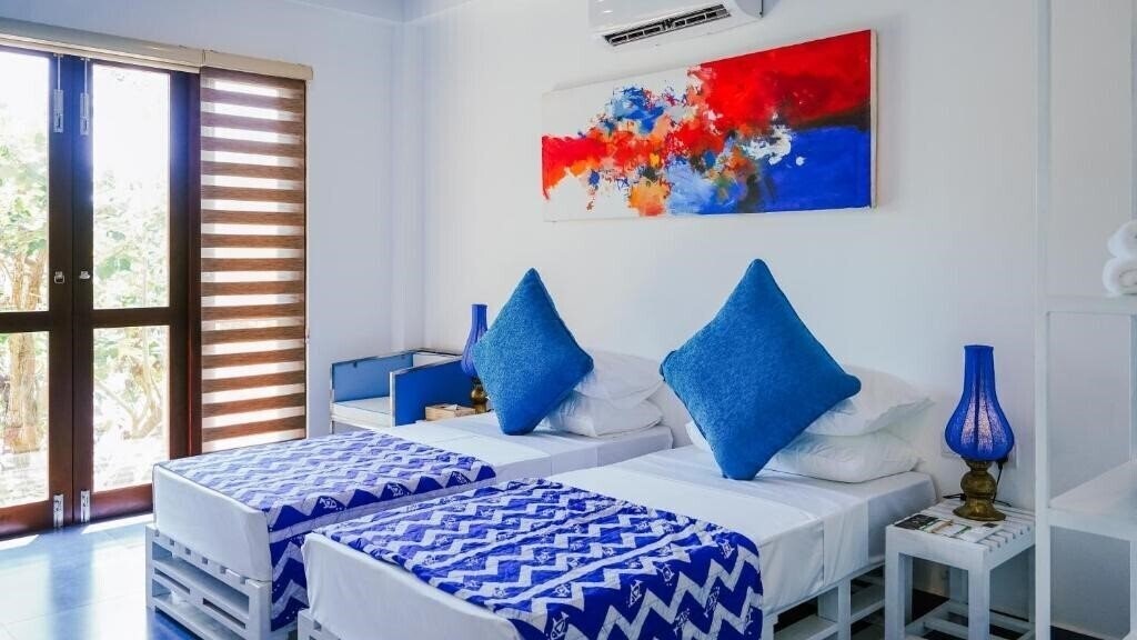 Фото Sathkara Jungle Beach Weligama 4*