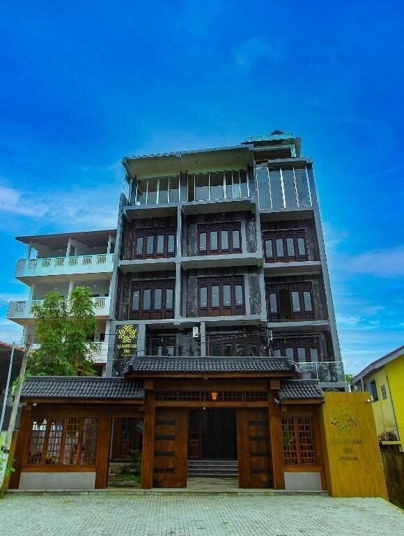Готель Sakura Surf Lanka Hotel 3*