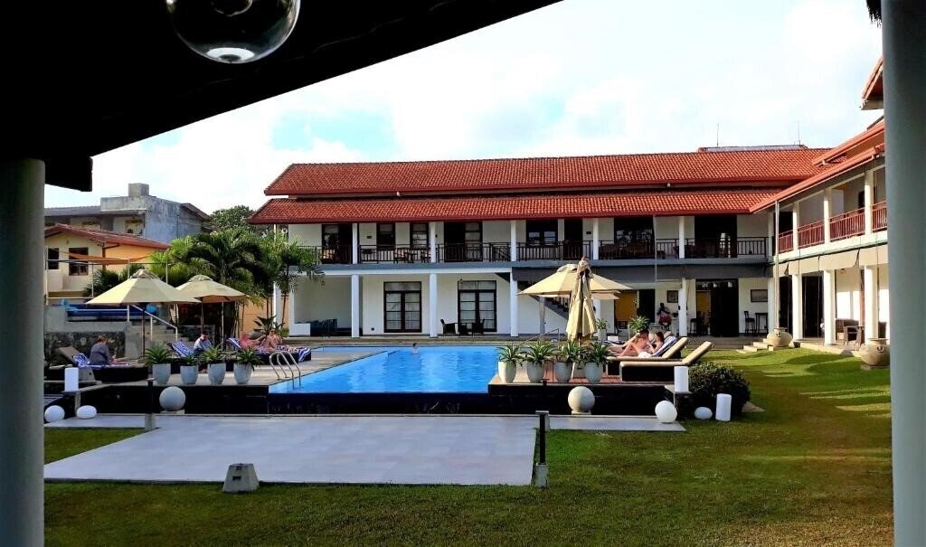 Готель Imagine Villa Hotel 4*