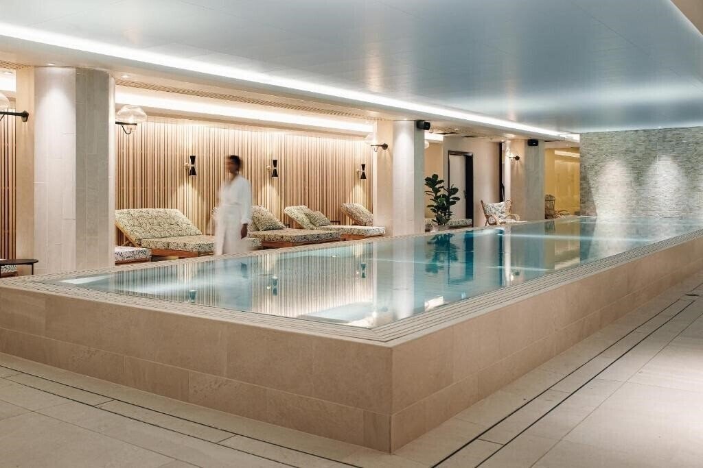 Готель Elite Palace Hotel 4*