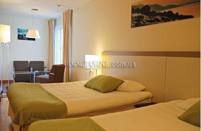 Отель Quality Hotel Prince Philip 3*