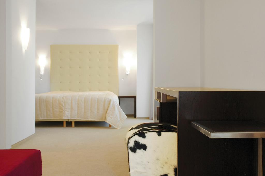 Фотографія Mirabeau 4*