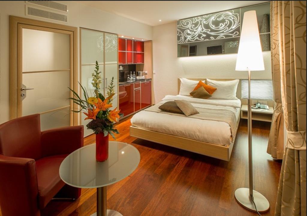 Зображення Krone Unterstrass 4*