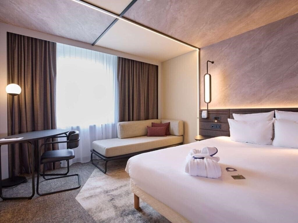 Фото Novotel Zurich Airport Messe 4*