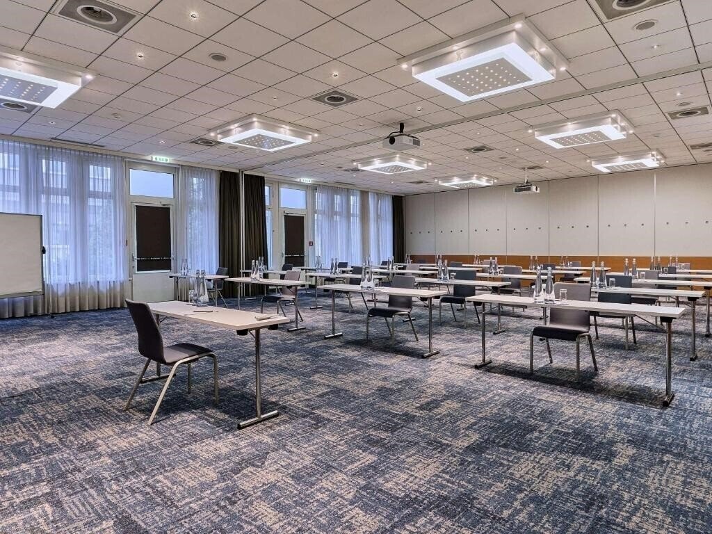 Картинка Novotel Zurich Airport Messe 4*