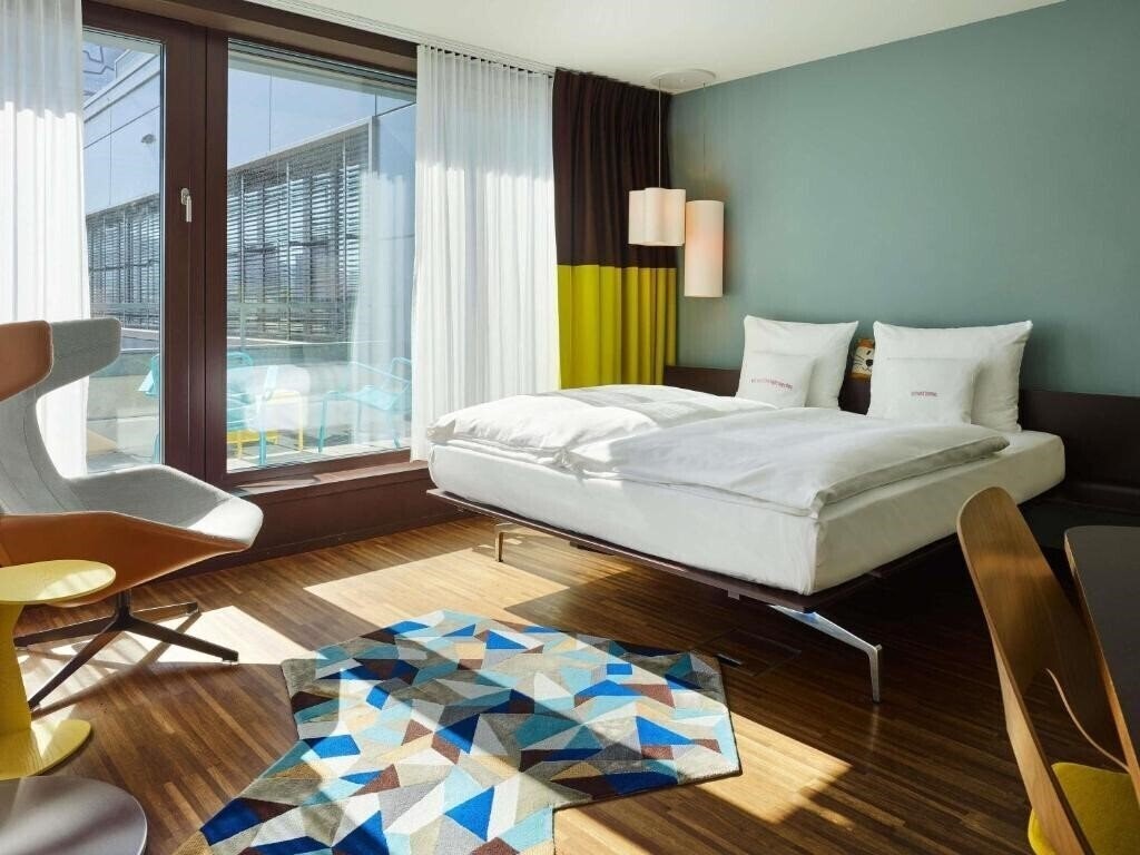 Фото 25hours Hotel Zurich West (ex. 25 Hours Zurich West) 4*