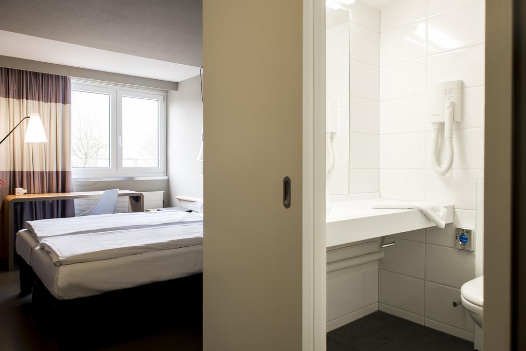 Изображение Ibis Zurich Adliswil Hotel 2*
