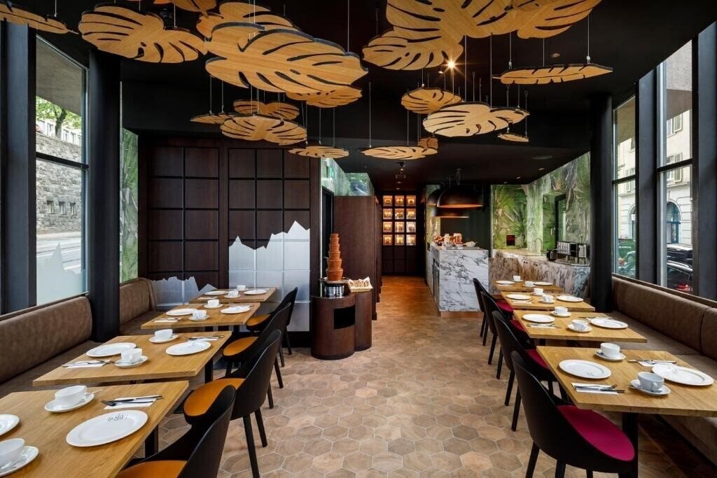 Изображение Swiss Chocolate Zurich by Fassbind 3*