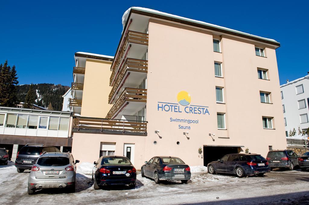 Отель Cresta 3*