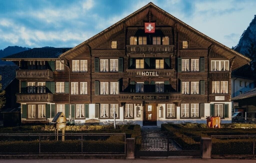 Отель Chalet Swiss 3*