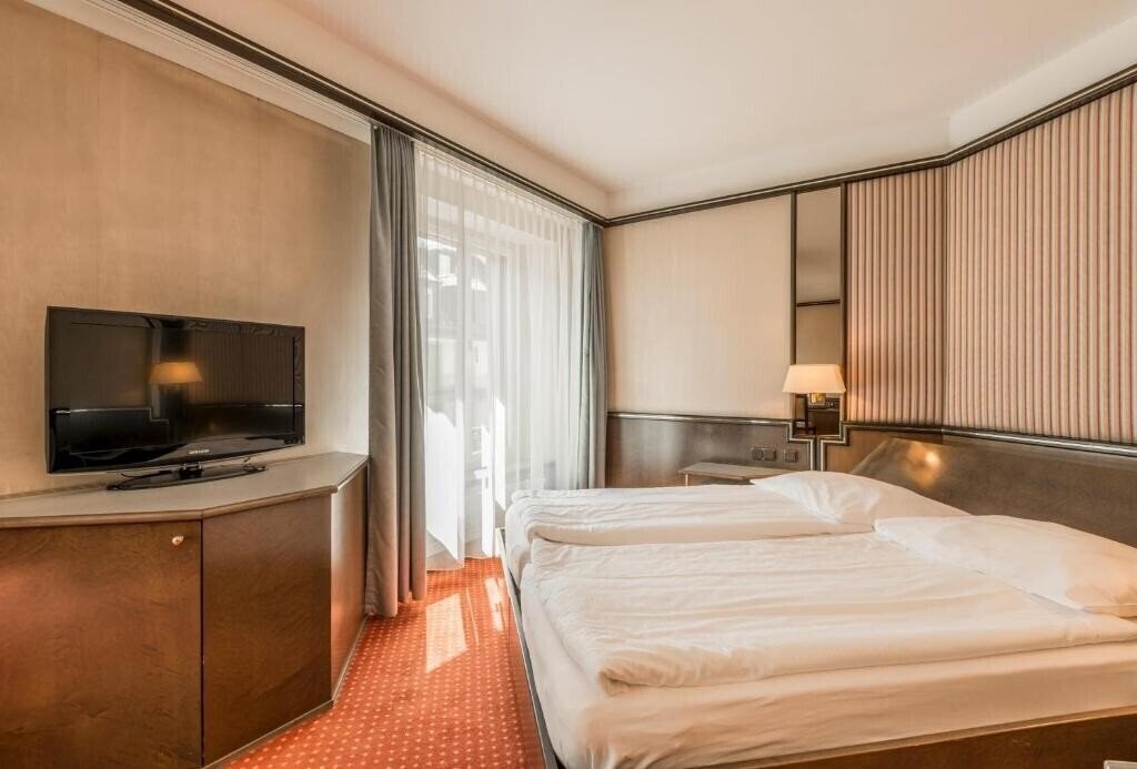 Изображение Hotel Monopol Luzern 4*