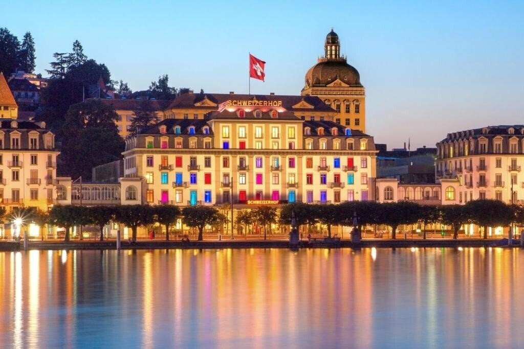 Фото Hotel Schweizerhof Luzern 5*