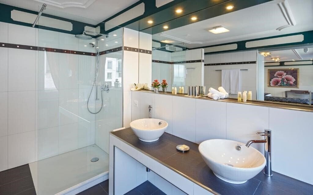 Фотография Hotel Luzernerhof 4*