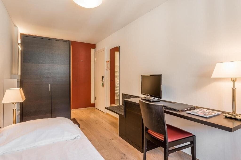 Фотография Hotel Alpina Luzern 3*