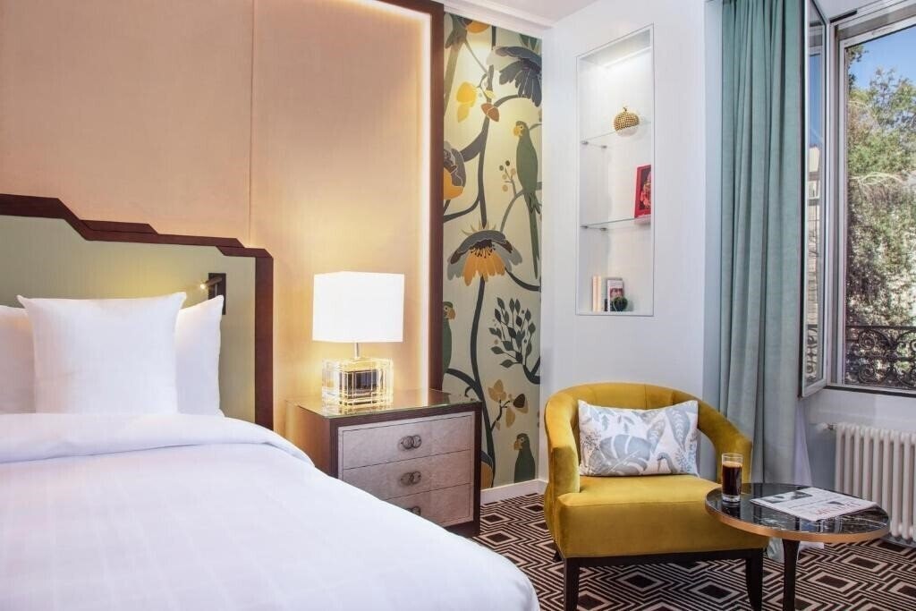 Фотографія Hotel Bristol 4*