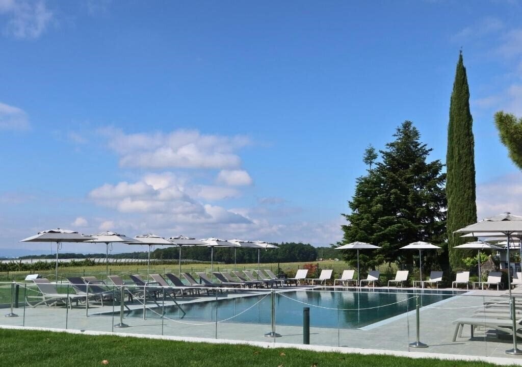 Картинка Everness Hotel & Resort (ex. Best Western Chavannes De Bogis) 3*