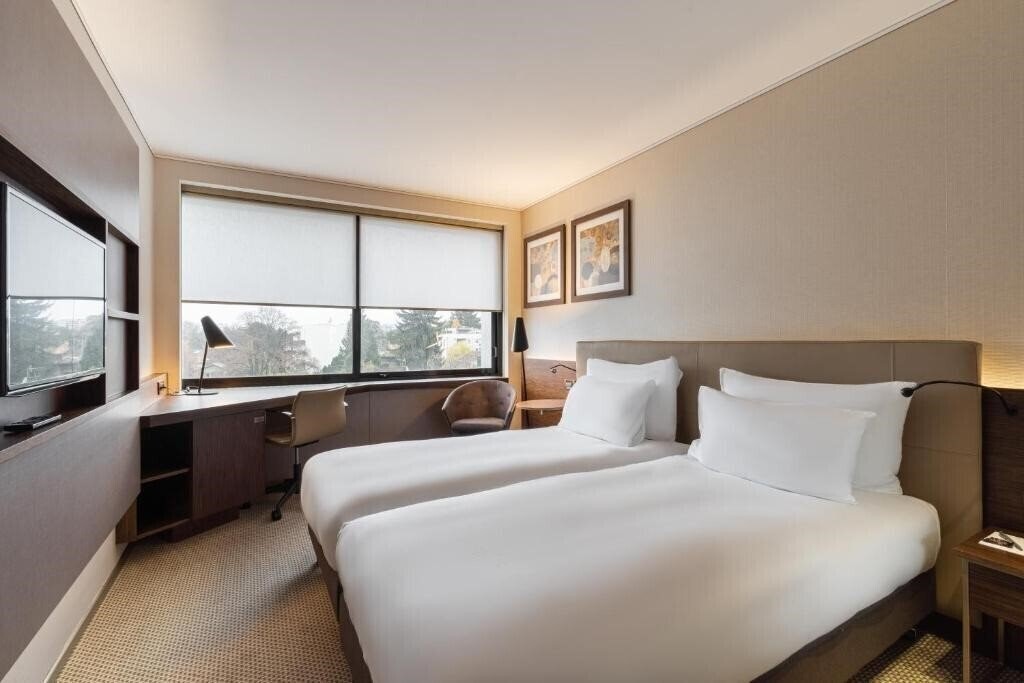 Фотография Crowne Plaza Geneva 4*