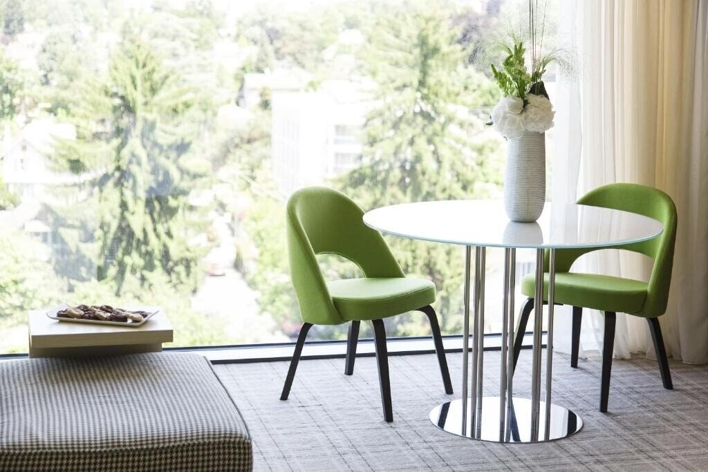 Картинка Crowne Plaza Geneva 4*