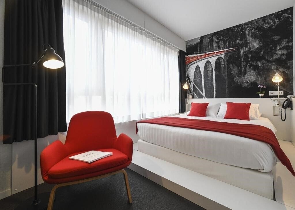 Фото Home Swiss Hotel 4*