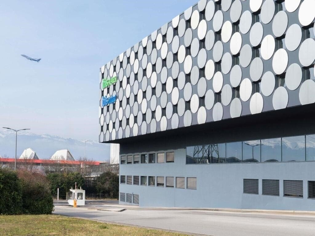Фото Ibis Styles Geneve Palexpo Aeroport 3*