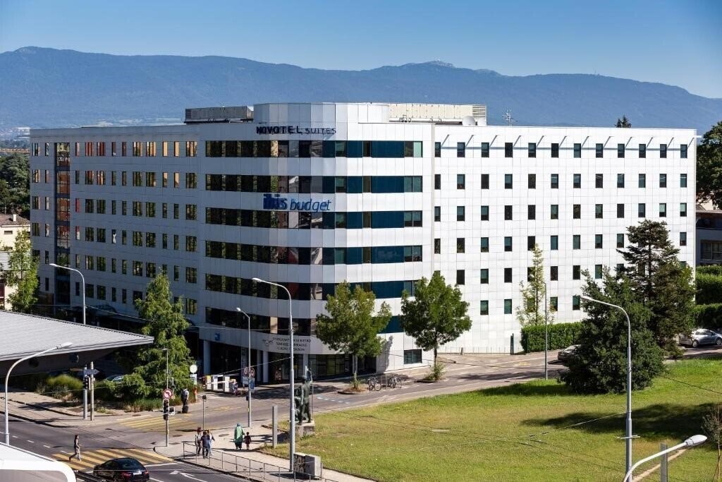 Отель Ibis Budget Geneve Aeroport 1*