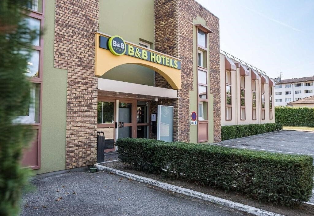 Отель B&B Hotel Annemasse Est 2*