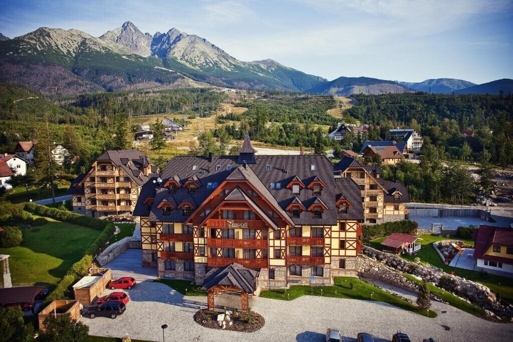 Отель Kukucka Mountain Hotel & Residences 4*