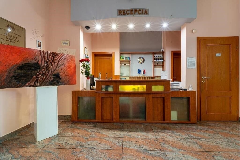Готель Artin Hotel 3*