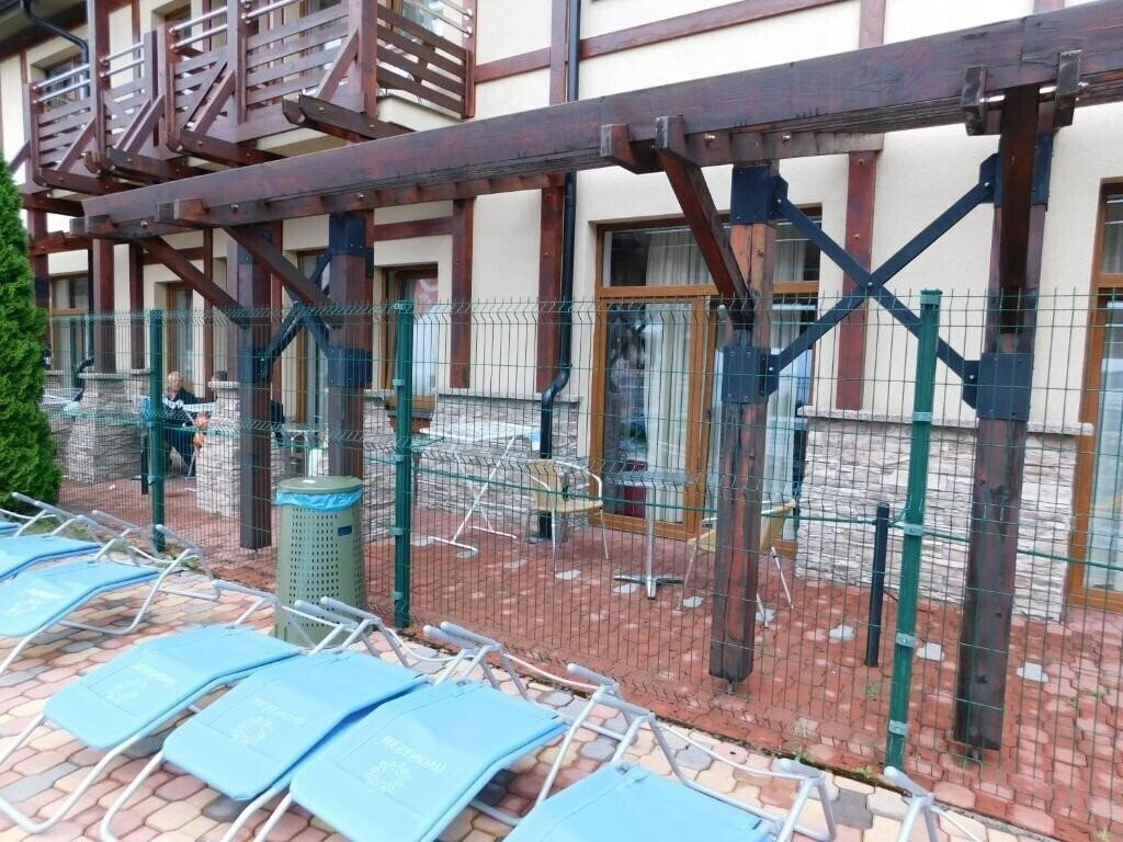 Фотографія Besenova Hotel 3*