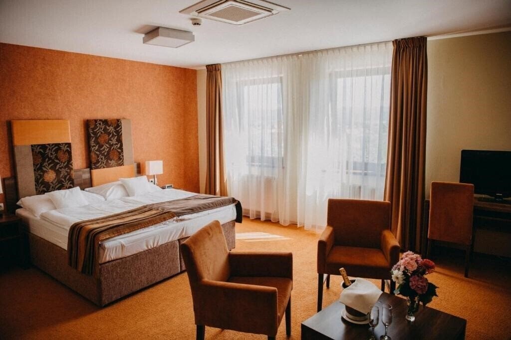 Фотографія Best Western Plus Hotel Belassi 4*