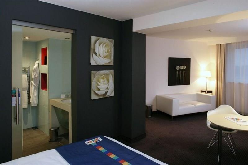 Фотографія Park Inn Danube Bratislava 3*