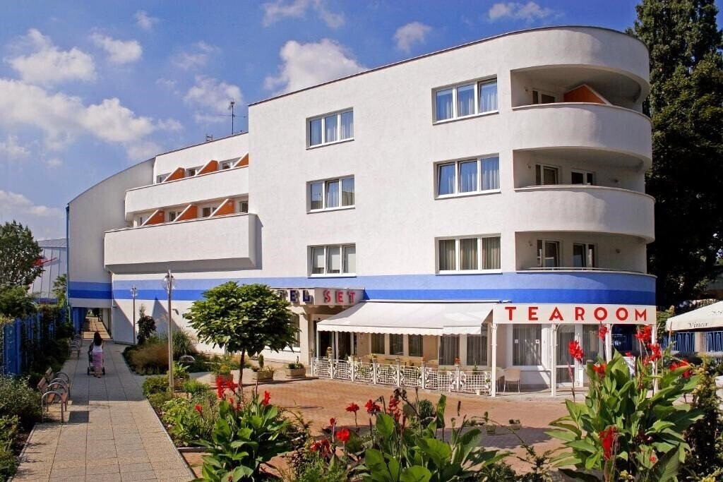 Фото Hotel Set 4*
