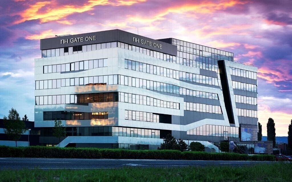 Фотографія Nh Bratislava Gate One 4*