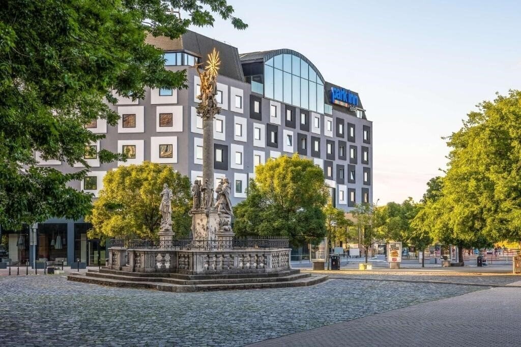 Фотографія Park Inn by Radisson Danube Bratislava 4*