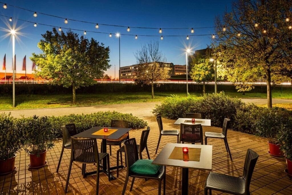 Картинка Chopin Airport Hotel 3*