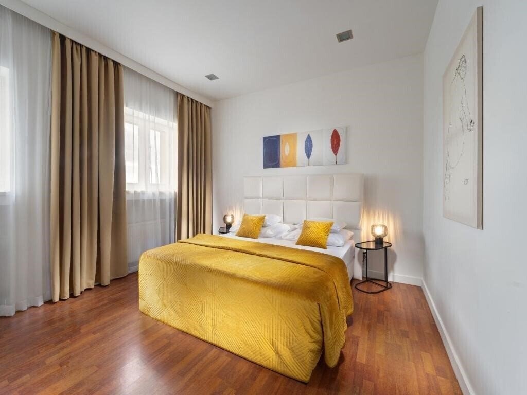 Фото Mamaison Residence Sulekova 4*