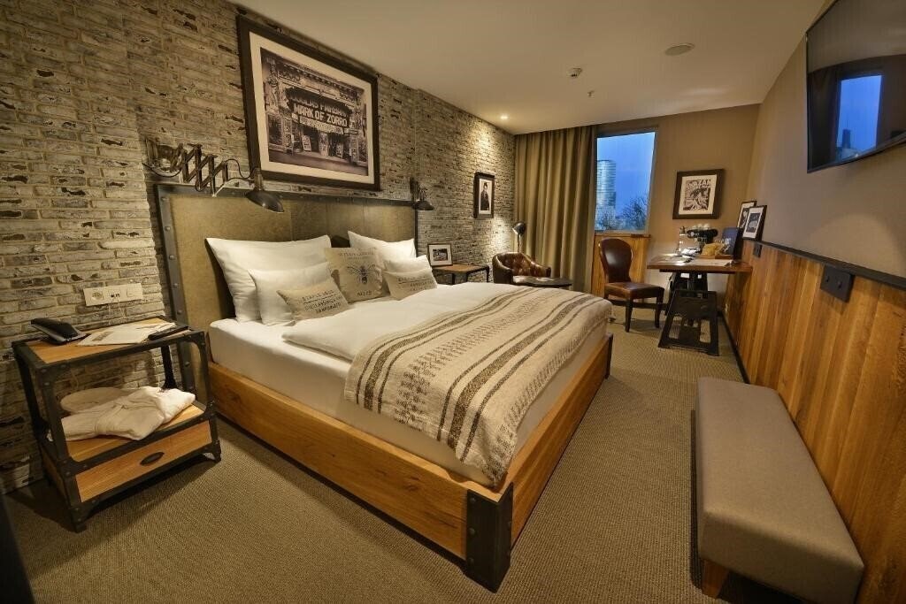 Фото LOFT Hotel Bratislava 4*
