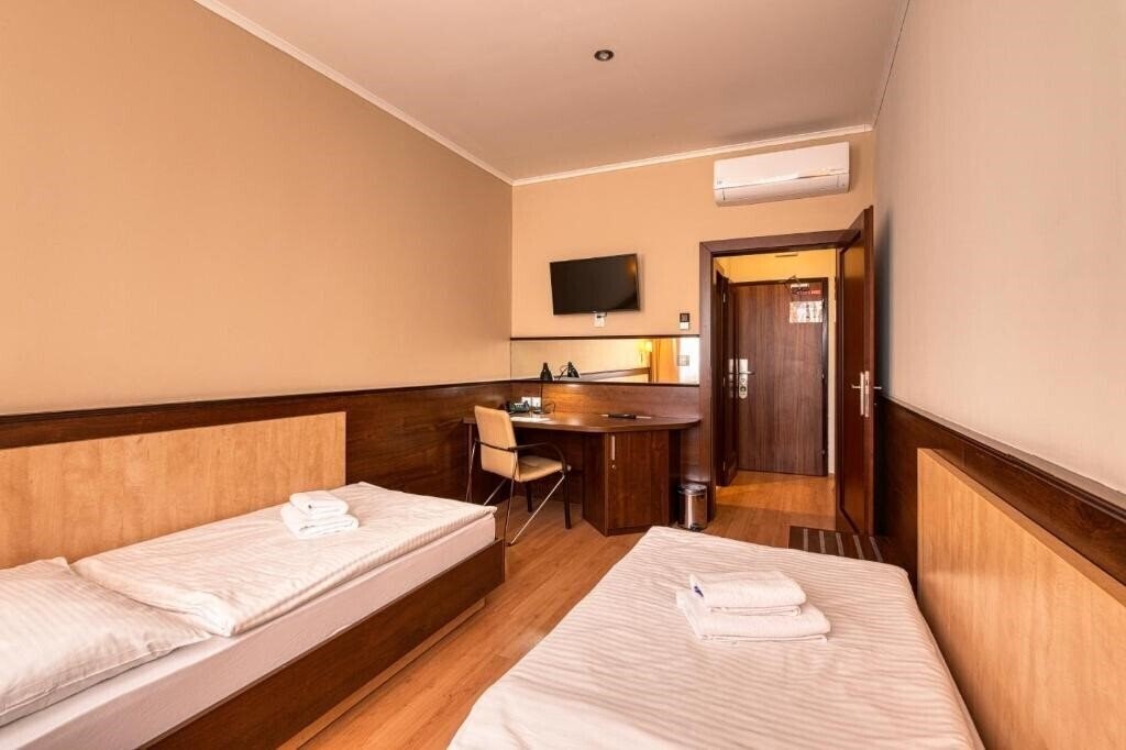 Изображение Centrum 3*