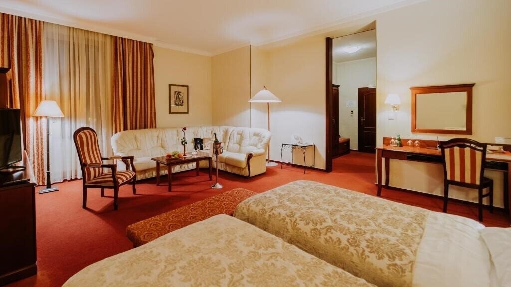 Фото Maraton Boutique Hotel 4*