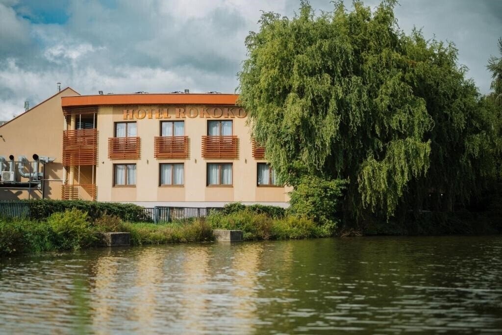 Готель Rokoko Hotel 3*