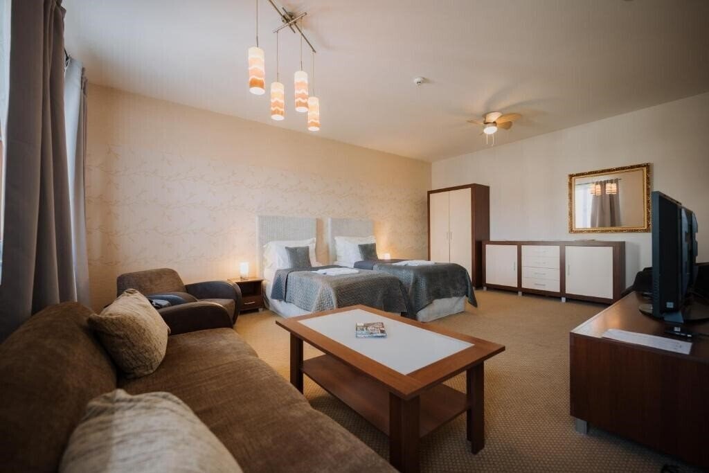 Фото Rokoko Hotel 3*