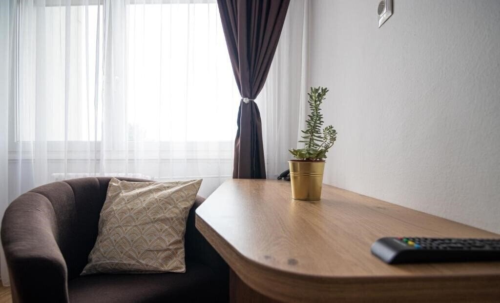 Картинка Akademia 3*