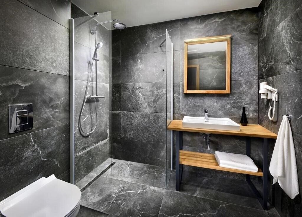 Фотографія Maladinovo Resort 3*