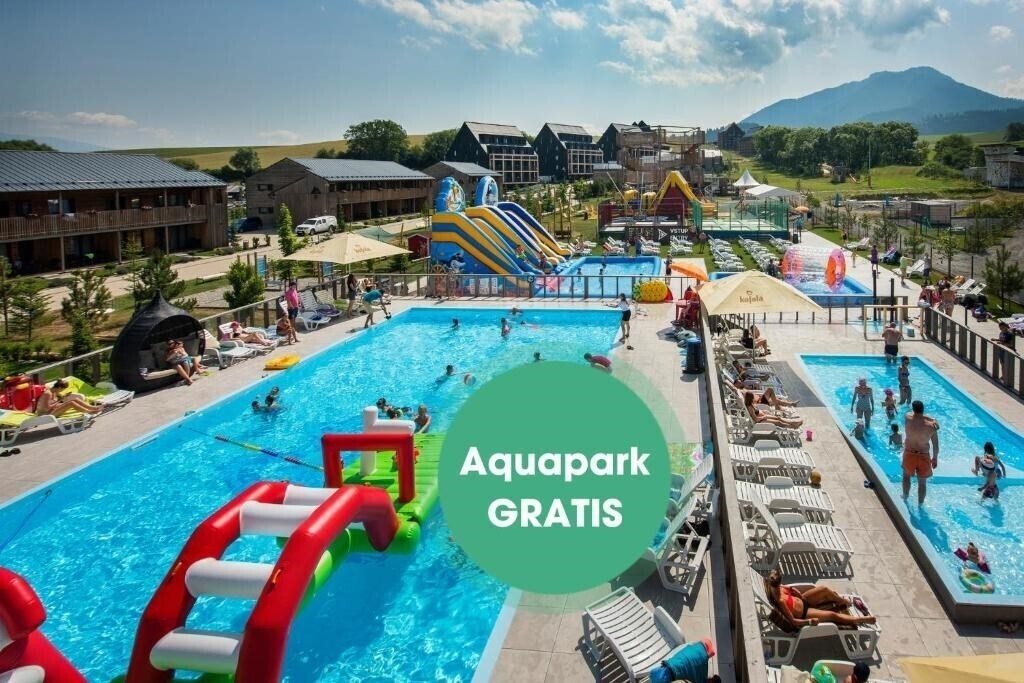 Отель Demanova Rezort 4*