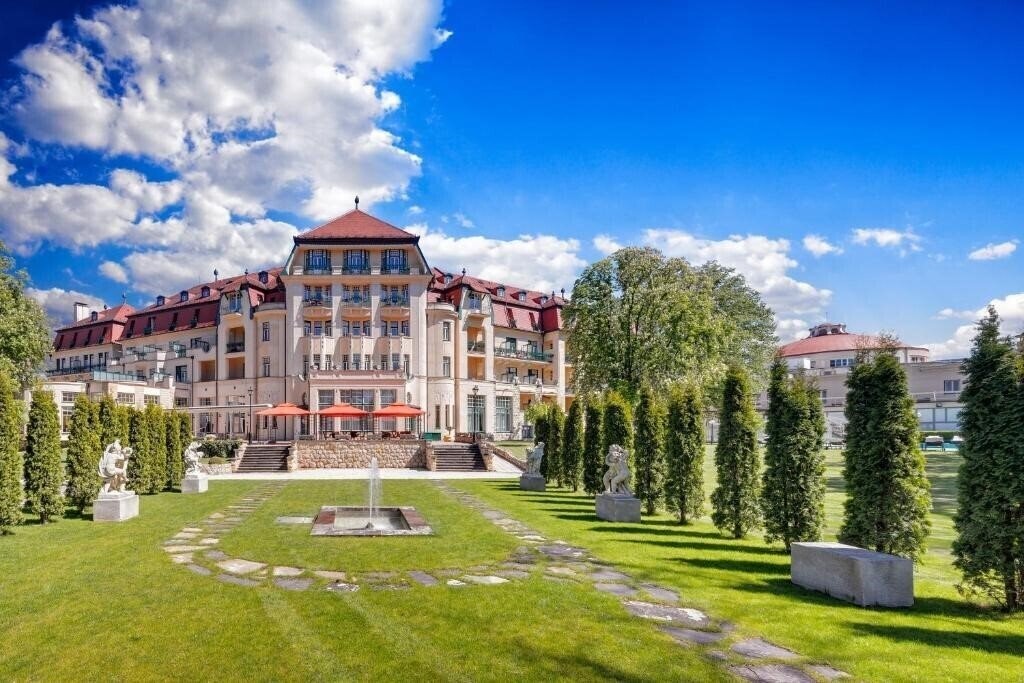 Картинка Ensana Thermia Palace 5*