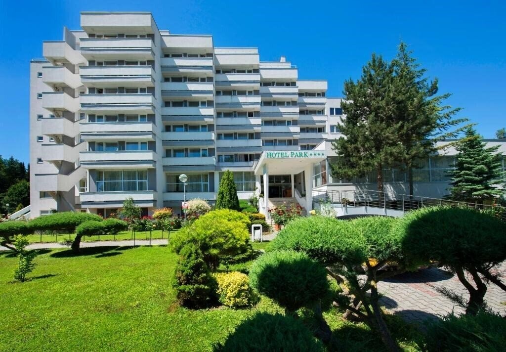 Готель Hotel Park 4*