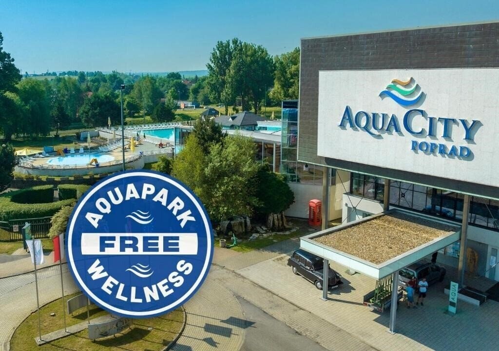 Готель Aquacity Mountain View 4*