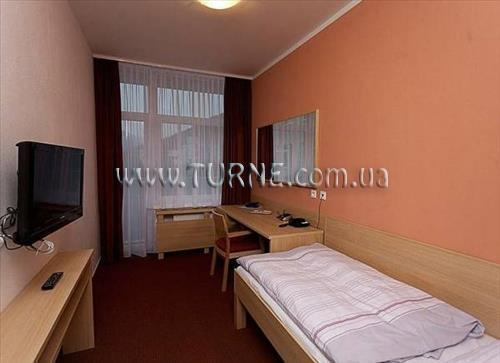 Зображення Pax 3*