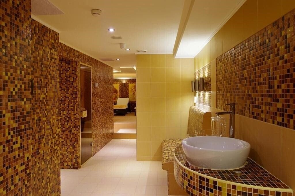 Фото Hviezdoslav Boutique Hotel 4*