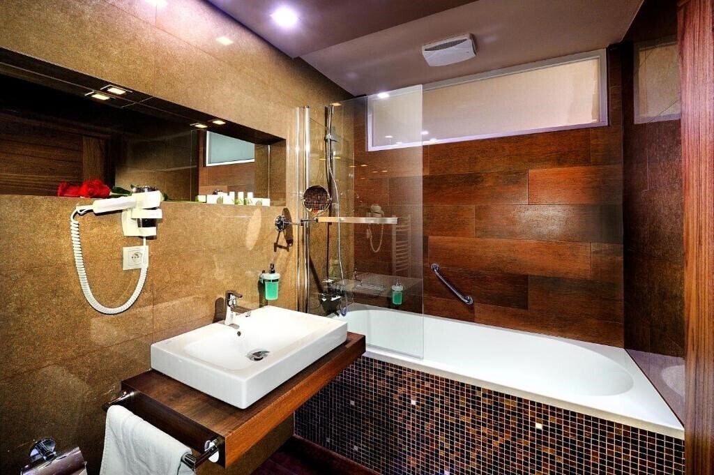 Фотографія Wellness Hotel Chopok 4*